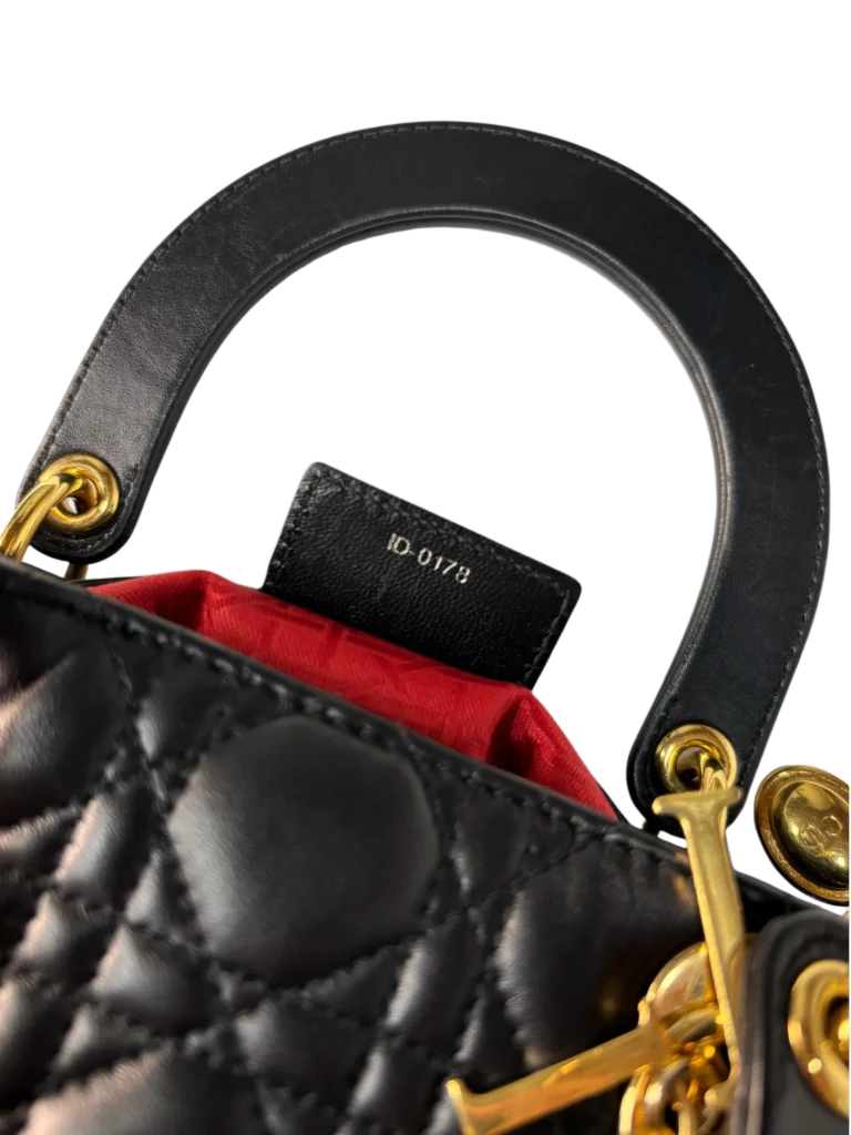 Borsa media Lady Dior in pelle cannage, foto 9 di 11