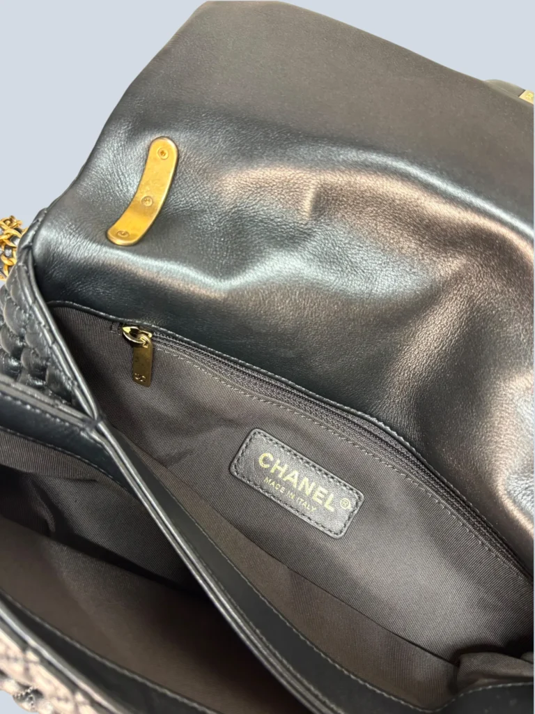 Borsa a tracolla Micro Quilted Medallion Flap Bag, foto 10 di 11