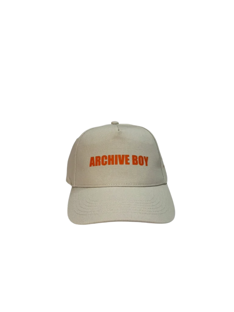 Cappellino con stampa "ARCHIVE BOY", foto 2 di 3